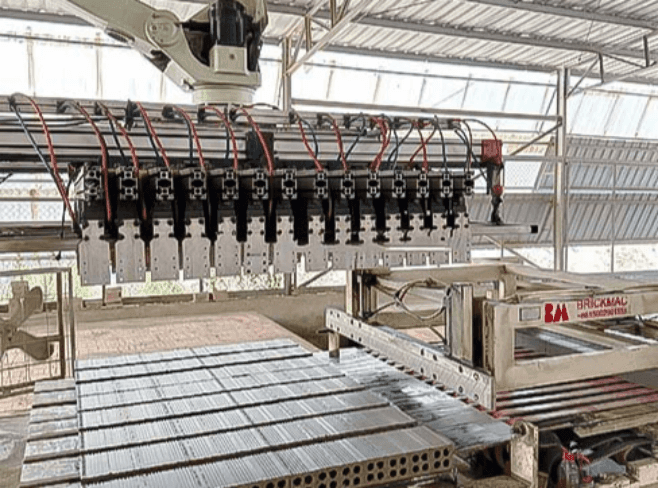 Automatic unloading Robot