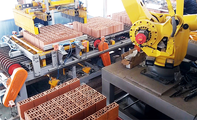 Fully automated brick packing system