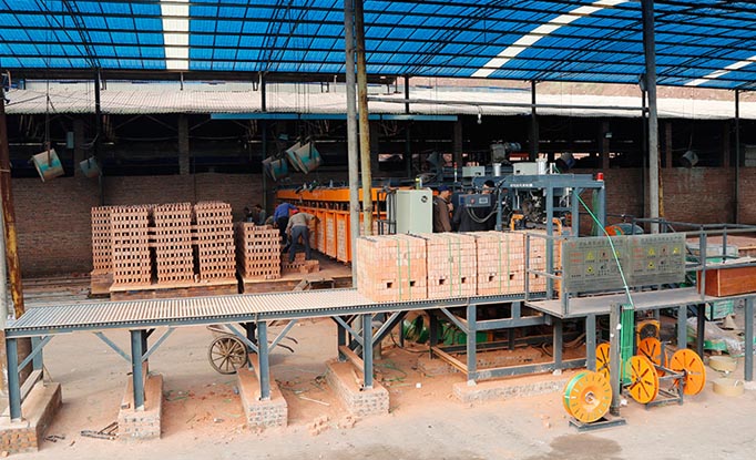 Semi-automated Brick Packing System