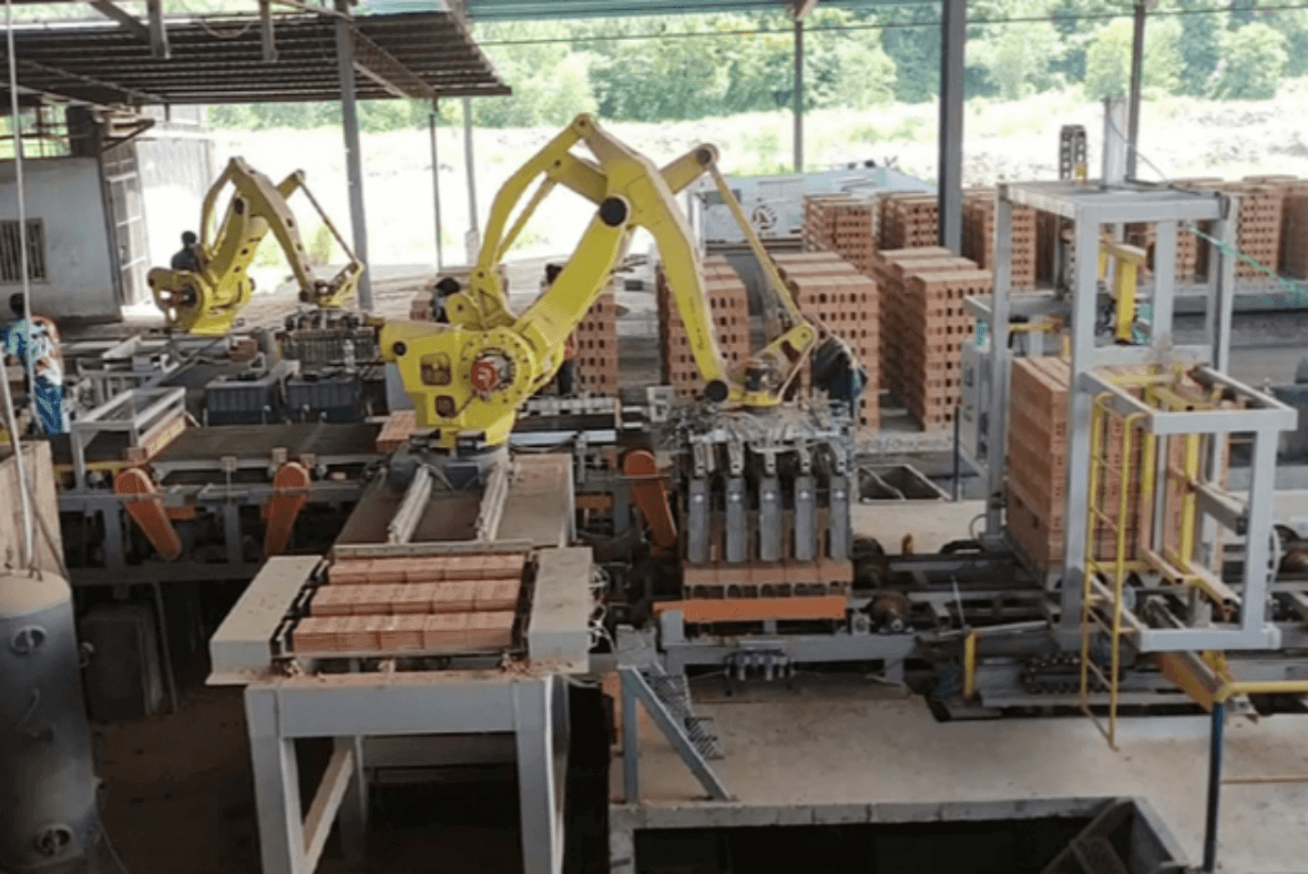 Automatic robotic palletizing system