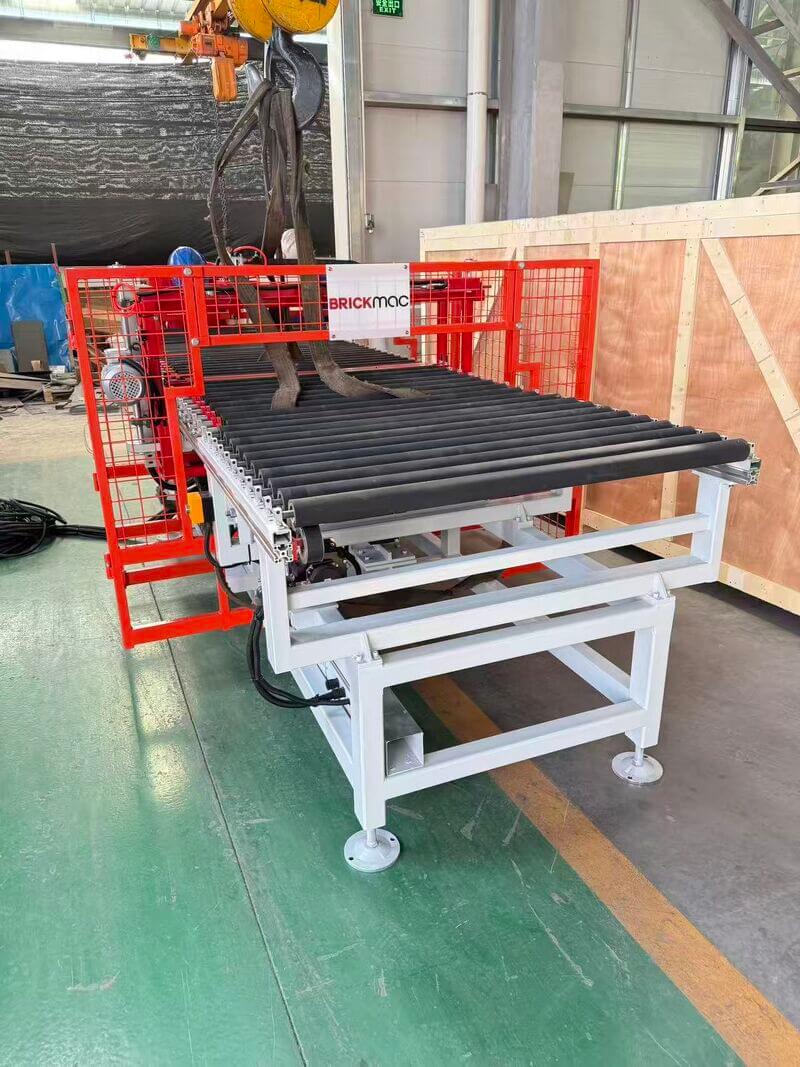 PANEL-CUTTING-MACHINE